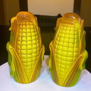 Vintage 70’s Large Corn on the Cob Ceramic Salt and Pepper Shakers, Japan